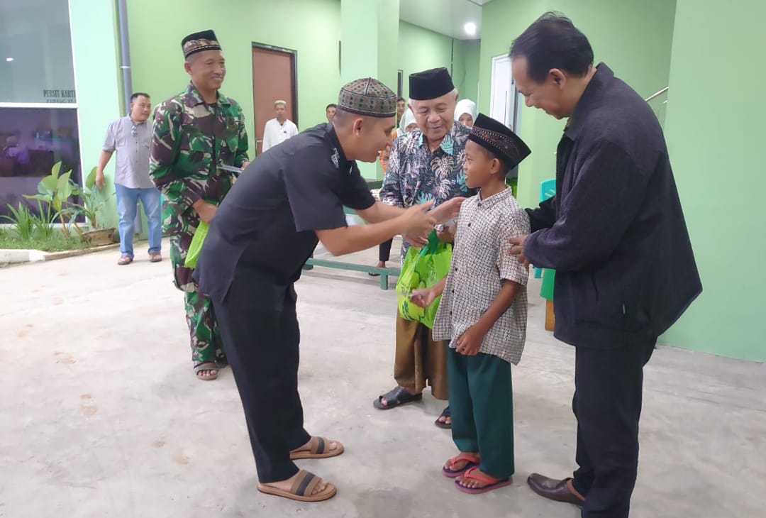 Kodim 0719 / Jepara Gelar Buka Puasa Bersama Wartawan, dan Santunan Anak-Anak Panti Asuhan Muhammadiyah Karang Kebagusan Jepara