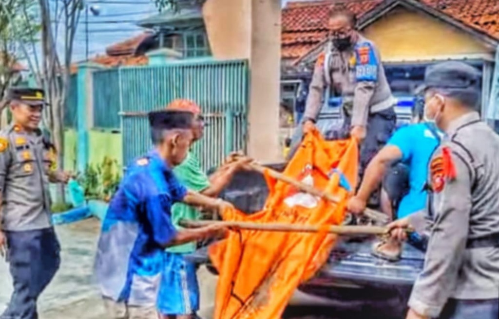 Heboh !! Ditemukan Mayat Tanpa Identitas di Kriyan, Polisi Lakukan Penyelidikan