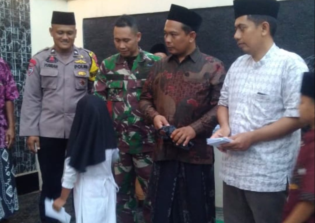 Kepala Desa Mindahan Jepara, Gelar Buka Puasa dan Pemberian Santunan pada Anak Yatim