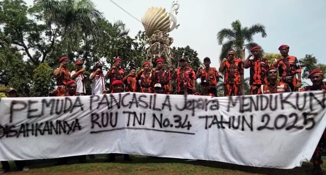 Organisasi Kemasyarakatan Pemuda Pancasila Kabupaten Jepara Gelar Aksi Damai Dukungan Disahkannya RUU TNI Tahun 34