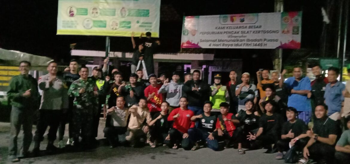 IPSI Kertosono Pasang Benner Ucapan Ramadhan, Kapolres Nganjuk: Bentuk Solidaritas dan Komitmen Jaga Kondusifit