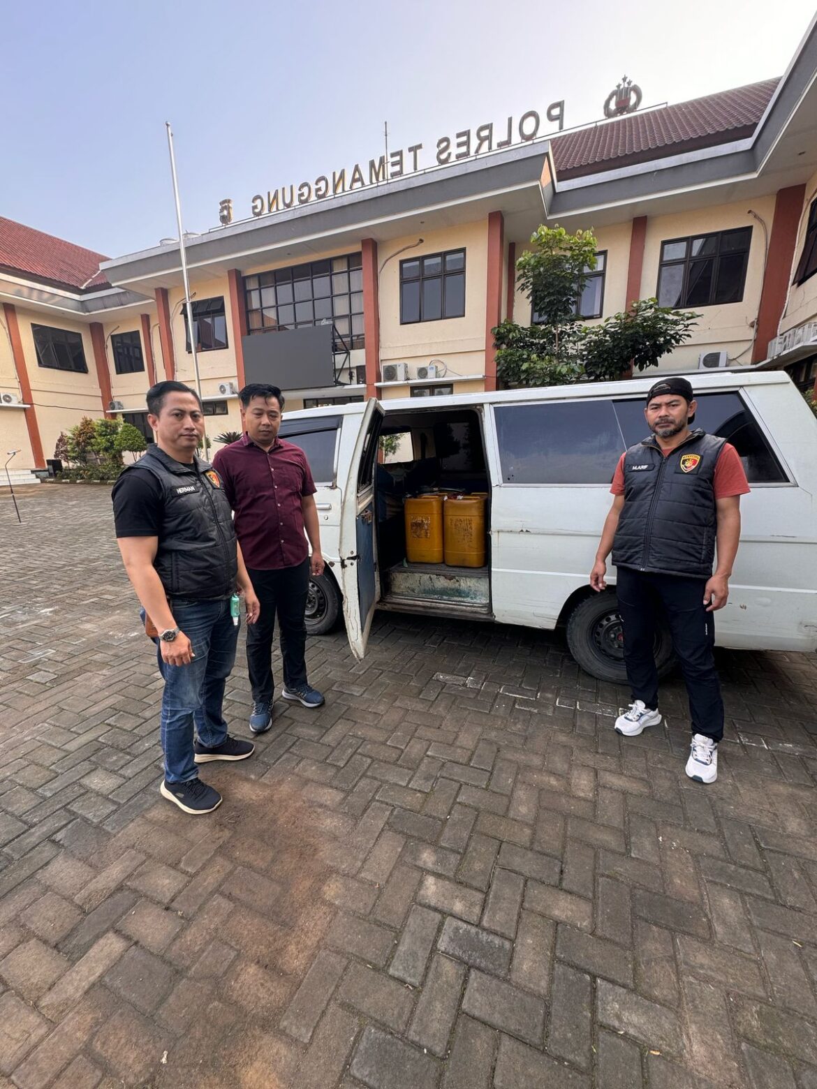 Diduga Selewengkan Puluhan Liter Pertalite Bersubsidi, Warga Temanggung Diamankan Polisi