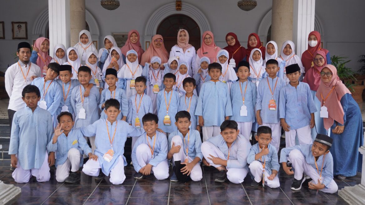 Wakil Wali Kota Tegal Mengajar