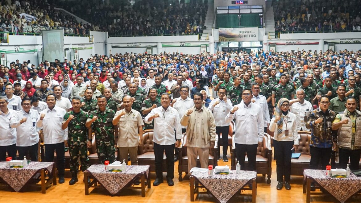 Dandim Gresik Hadir Dalam Rapat Koordinasi Luas Tambah Tanam dan Serapan Gabah Bersama Menteri Pertanian