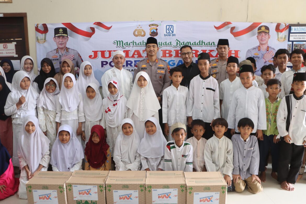 Ramadhan Suci, Polres Tegal Kota Tebar Kepedulian Bersama Anak Yatim Piatu