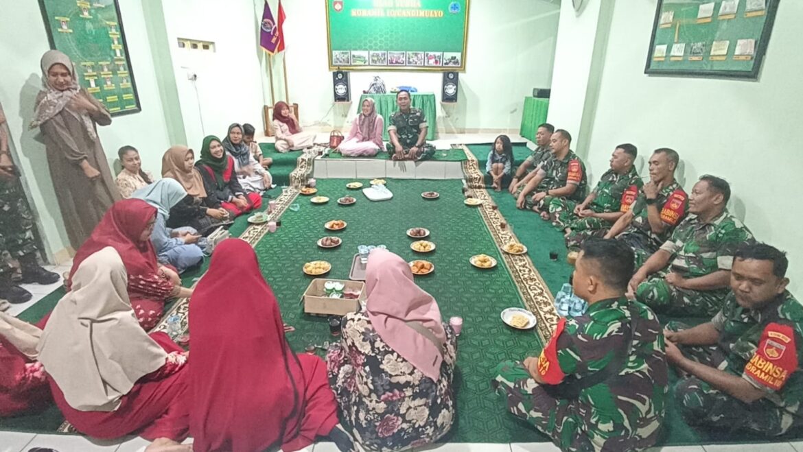 Ramadhan Berkah Anggota Koramil 10/CDM Bersama PERSIT Ranting 11 Membagikan Takjil