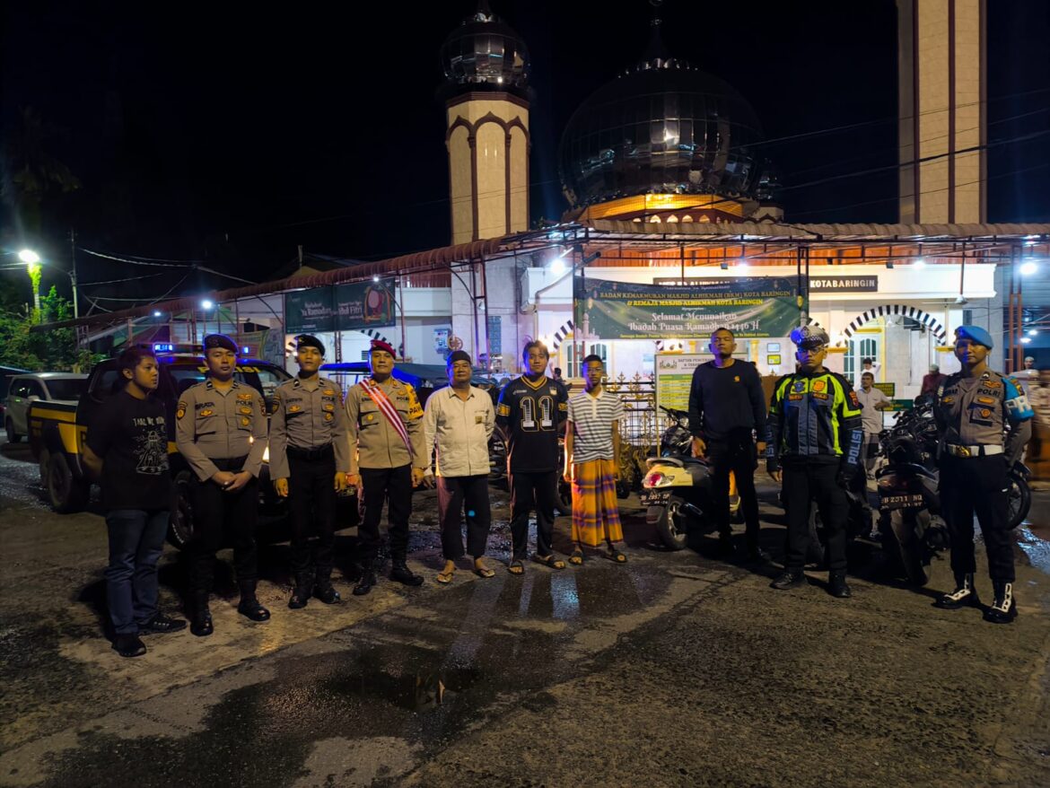 Minimalisir Kenakalan Remaja, Polres Sibolga Laksanakan Patroli Asmara Subuh