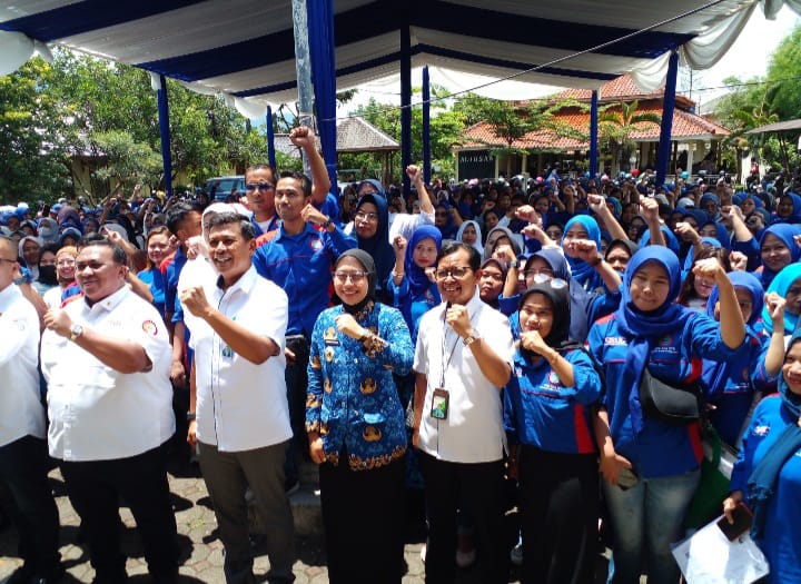 Solidaritas dan Kerja Sama dalam Menjamin Perlindungan Pekerja