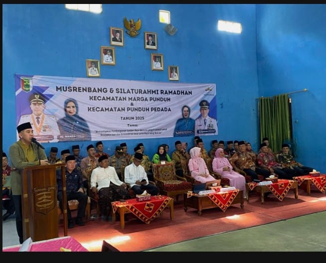 Bupati Dorong Optimalisasi Program Lewat Musrembang Dan Silahturahmi Ramadhan Di Marga Punduh Dan Punduh Pidada