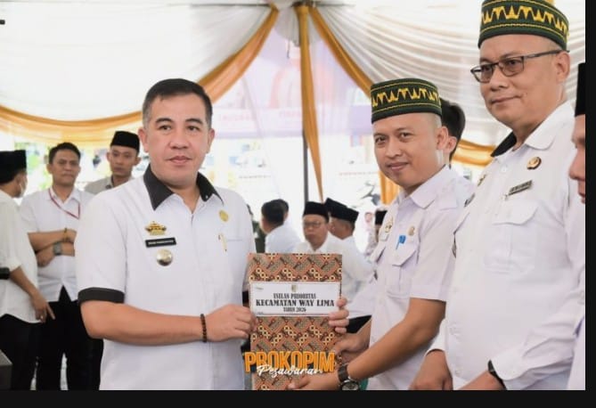 Bupati Hadiri Musrenbang Sekaligus Silaturahmi Di Kecamatan Wai Lima Dan Gedong Tataan