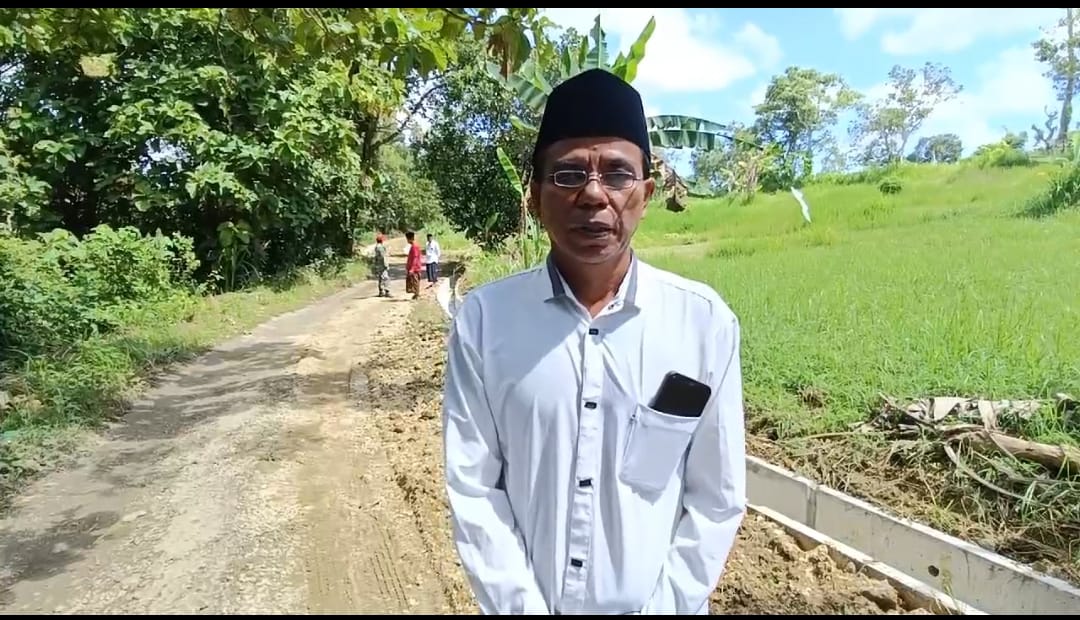 Genangan Air Teratasi Berkat Drainase Yang Dibangun Satgas TMMD 123 Kodim 0829/Bangkalan, Haji Mut’hari Sangat bersyukur