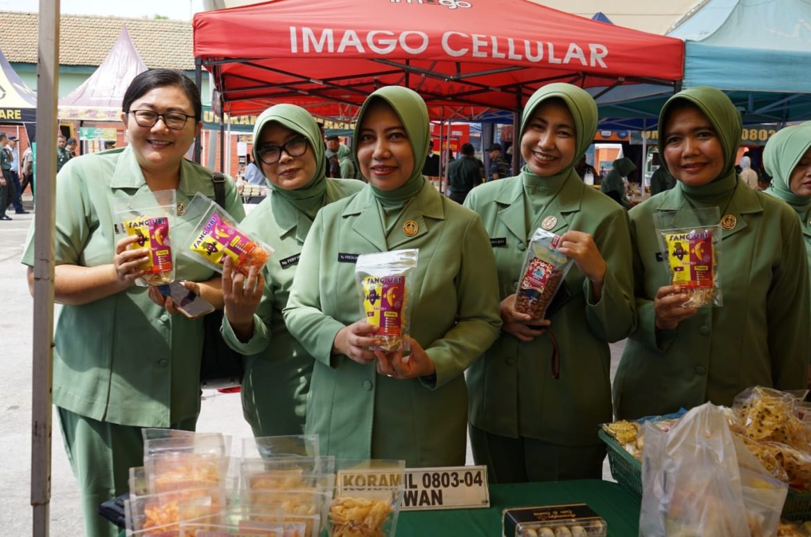 Bazar Murah TNI, Sarana Kembangkan Potensi dan Kreativitas Persit