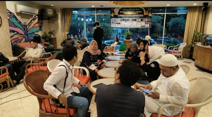 Jalin Silaturahmi, Lintas Media Indonesia Gelar Buka Puasa Bersama Jurnalis di Hotel Sahid Surabaya