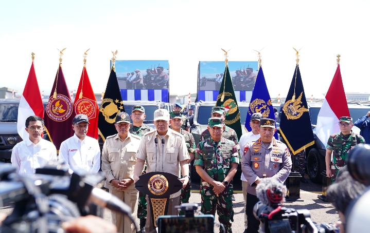 Panglima TNI Terima 650 Unit  Ransus Maung dari Kemhan untuk Perkuat Pertahanan NKRI