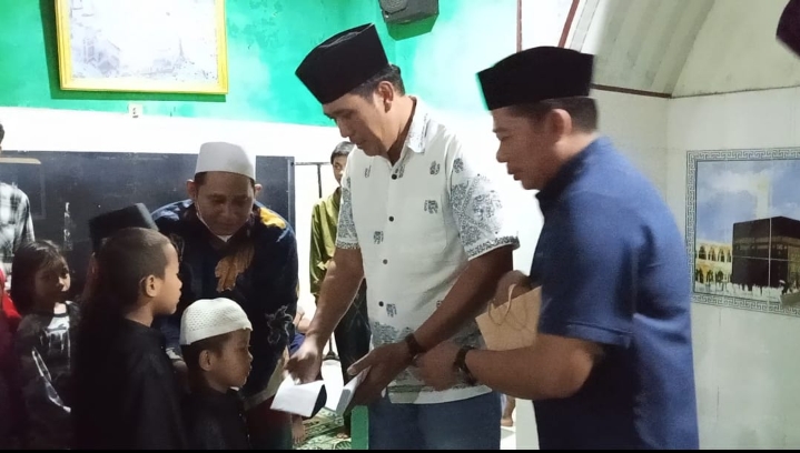 Satresnarkoba Polres Pelabuhan Tanjung Perak Buka Bersama Dan Santuni Anak Yatim di Panti Asuhan Rodhiyatul Jannah.