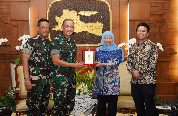 Pangdam Brawijaya Dan Seluruh Jajaran Komitmen Dukung Program Pemprov Jatim