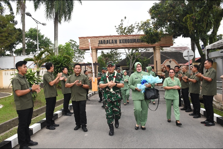 Kasdam I/Bukit Barisan Pimpin Safari Ramadhan di Makesdam I/BB
