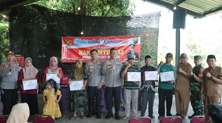 Perkenalkan Tagline “Mudik Aman, Keluarga Nyaman”, Kapolres Nganjuk Silaturahmi Kamtibmas di Sawahan