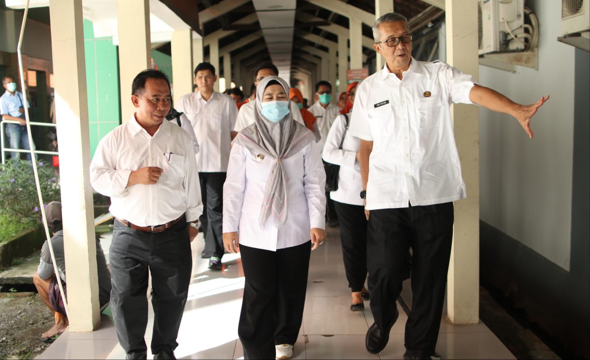 Lakukan Sidak Pasca Libur Lebaran, Wakil Wali Kota Tegakkan Disiplin ASN dan Pelayanan Publik