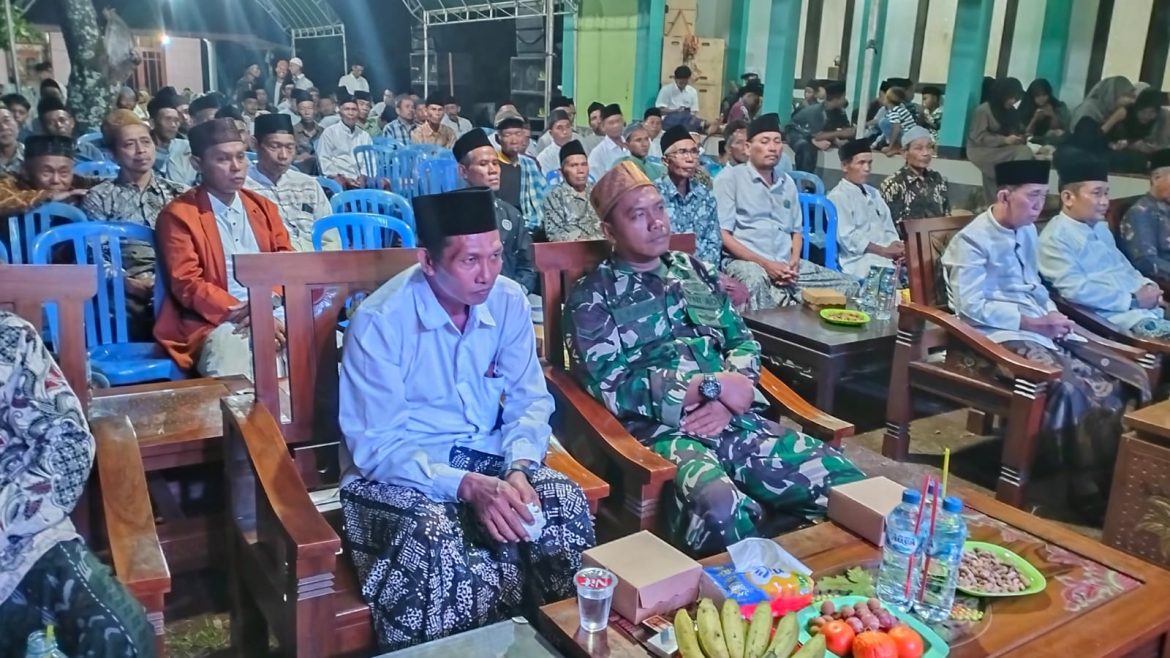 Babinsa Desa Tulakan, Serda Selamet Laksanakan Giat Wilayah dalam Rangka Halal Bihalal di Dukuh Kedondong Desa Tulakan