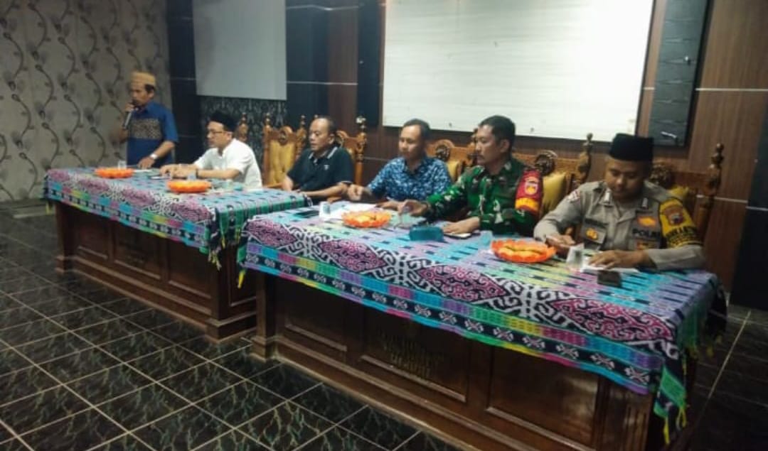 Babinsa Bandungharjo Hadiri Rapat Reorganisasi Kelompok Tani Jaya
