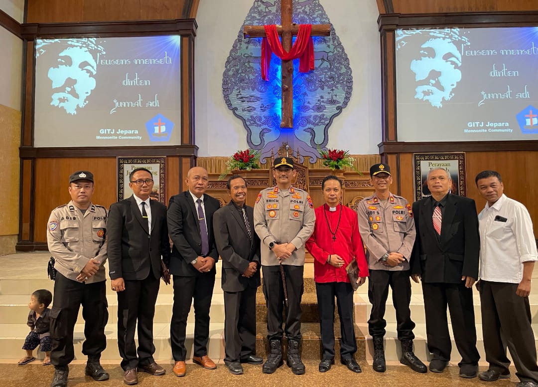 Kapolres Jepara Turun langsung ke Lapangan Monitoring Keamanan di Gereja Gereja