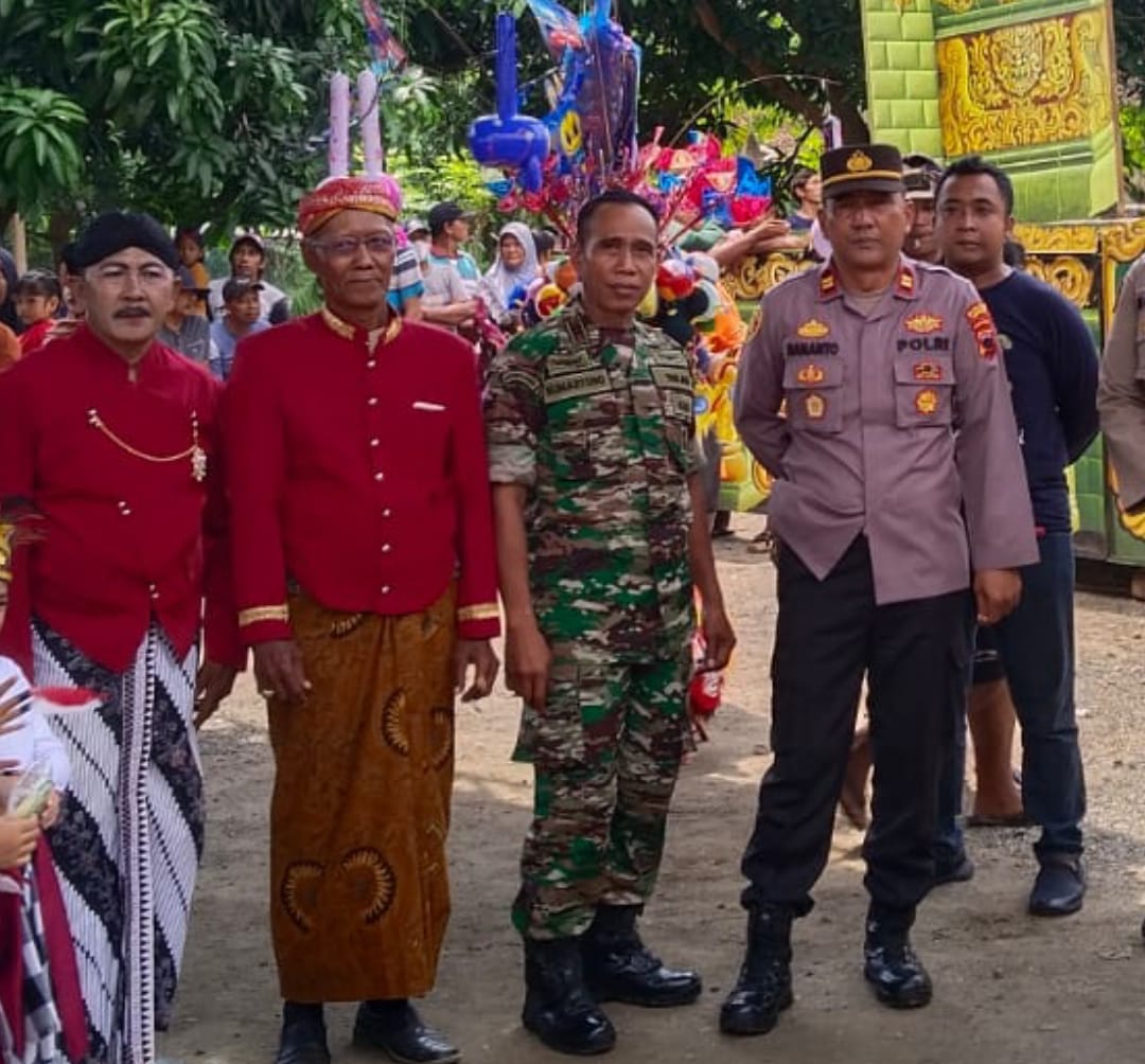 Danramil 12 / Donorojo Hadiri Sedekah Bumi di Desa Ujungwatu, Wujud Sinergi TNI dengan Masyarakat