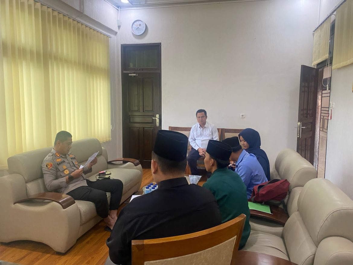 Pererat Hubungan Antara Polri dengan Kelompok Organisasi Masyarakat, Kapolres Ogan Ilir Laksanakan Silaturahmi Bersama Penghimpunan Remaja Masjid