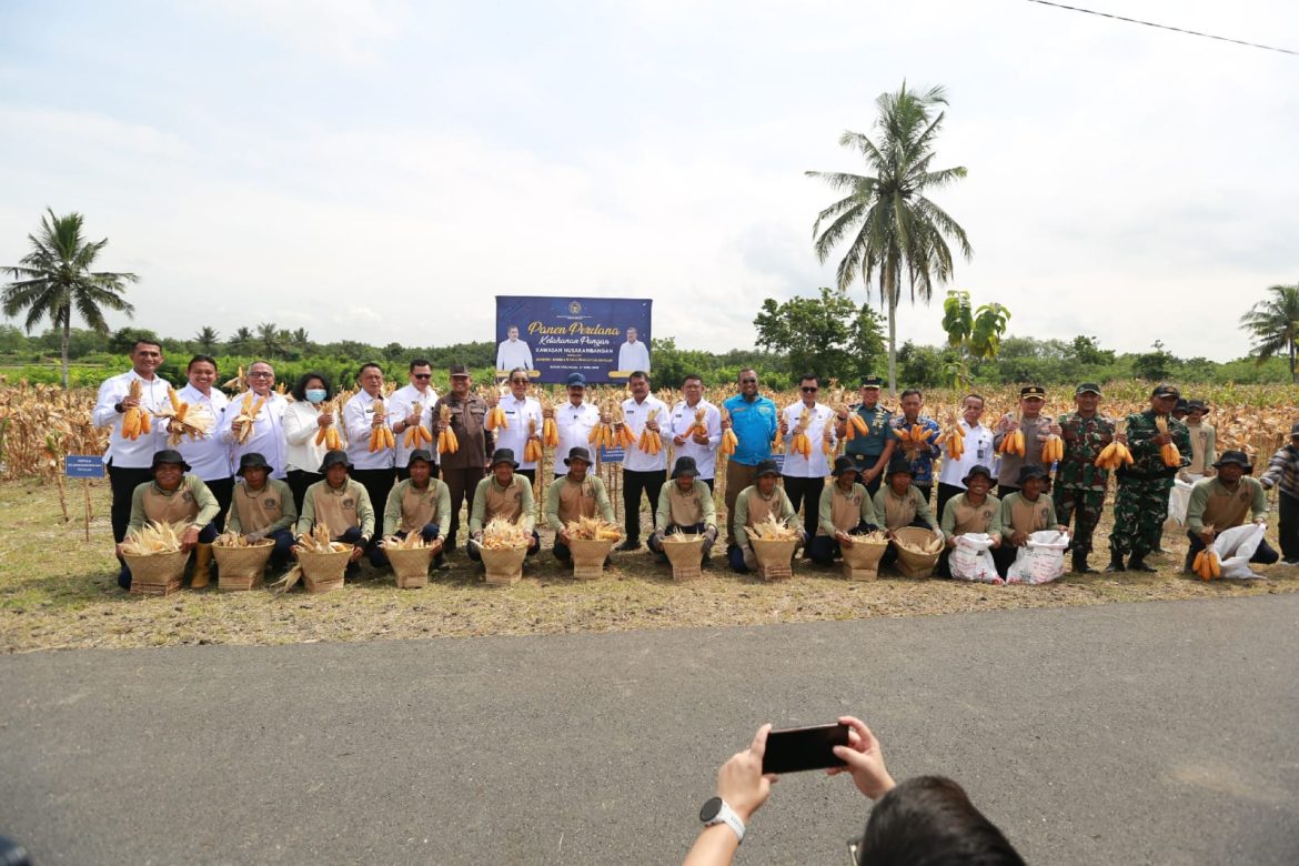 Nusakambangan Panen Perdana, Bangun Lumbung Ketahanan Pangan Dan Beri Kesempatan Warga Binaan