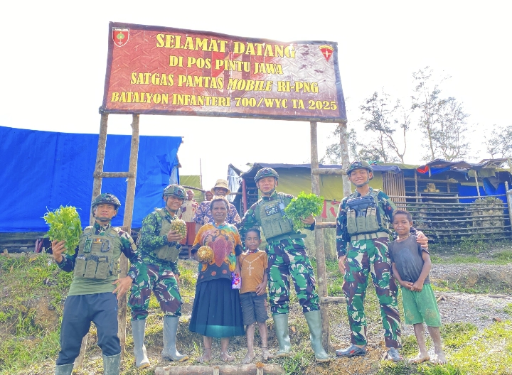 Panen Persaudaraan di Pintu Jawa, Satgas TNI dan Senyum dari Lembah Biondikime