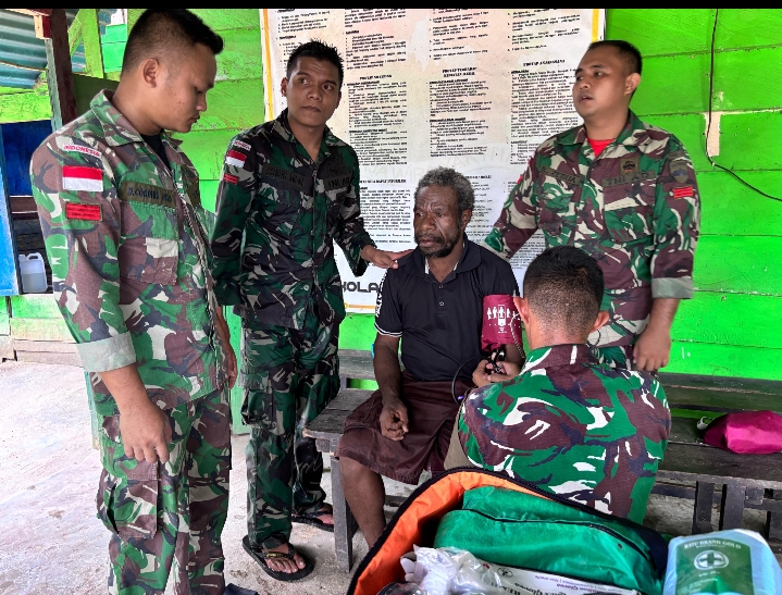 Aksi Heroik Satgas Yonif 131/Braja Sakti Gagalkan Upaya Bunuh Diri Warga di Jembatan Muara Tami Perbatasan Papua