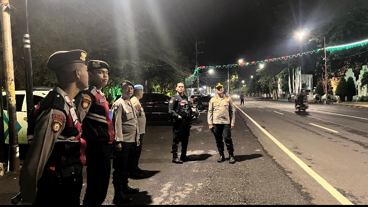 Polresta Banyuwangi Gelar Patroli Skala Besar Komitmen Beri Rasa Aman Masyarakat