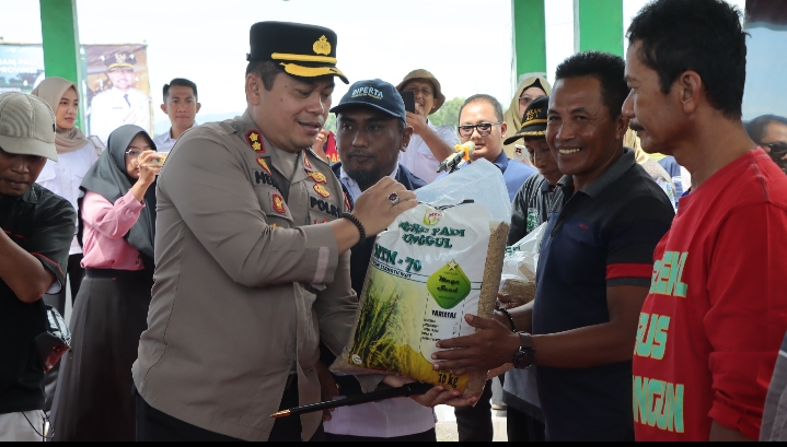 Nganjuk Dukung Swasembada Pangan Lewat Gerakan Tanam Padi Serentak