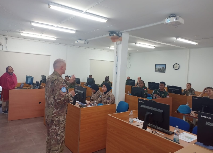 Satgas CIMIC XXXI-O Laksanakan VADB Training di Head Quarter, Old Camp, Naqoura