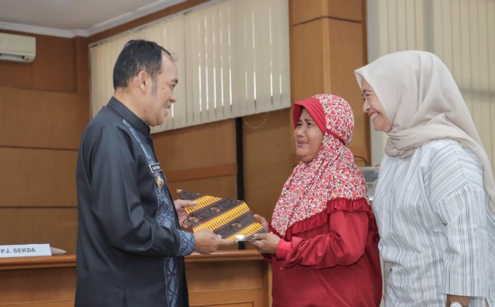 Program Ibu Lansia, Pemkot Cimahi Prioritaskan Kepedulian Ibu Asuh Untuk ASN