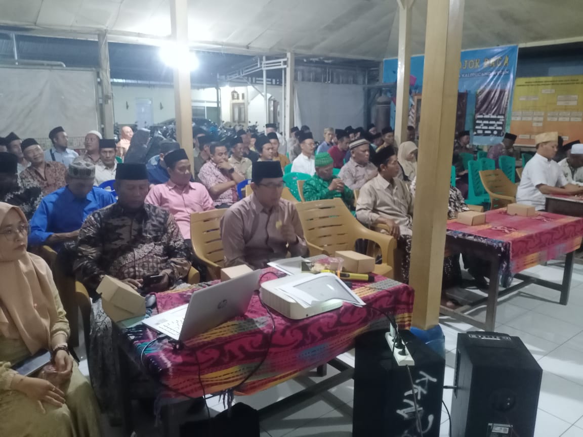 Babinsa Kalipucang Wetan Hadiri MUSDESUS, Dukung Pembentukan Koperasi Desa Merah Putih untuk Perkuat Ekonomi Warga