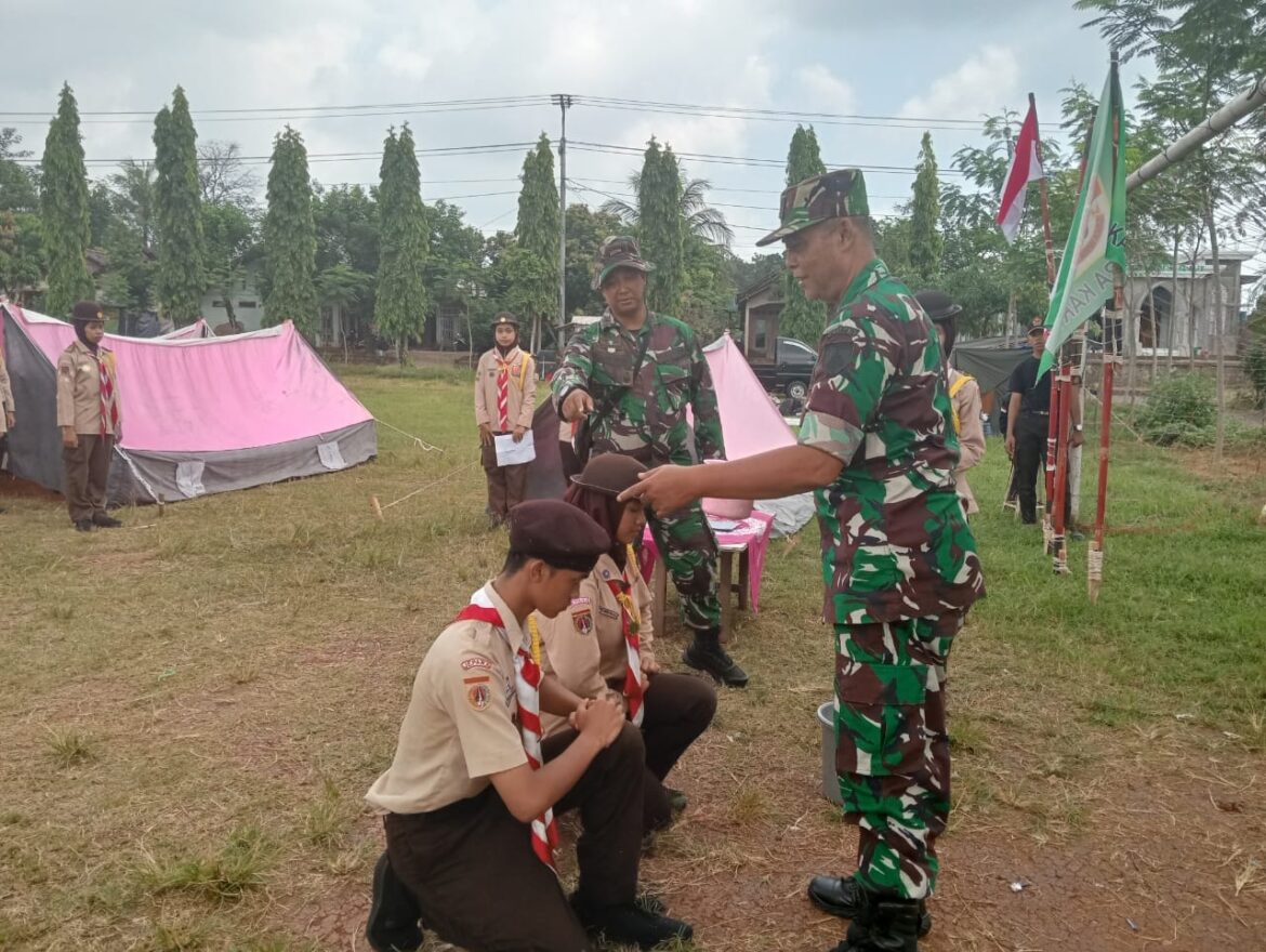 Danramil 08 / Keling Pimpin Upacara Penutupan Pelantikan Dewan Saka Wira Kartika di Desa Bumiharjo