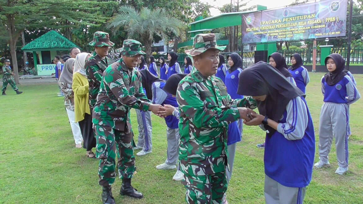 Kodim 0614 / Kota Cirebon Resmi Tutup PPBN Untuk Mahasiswa UMMADA Cirebon