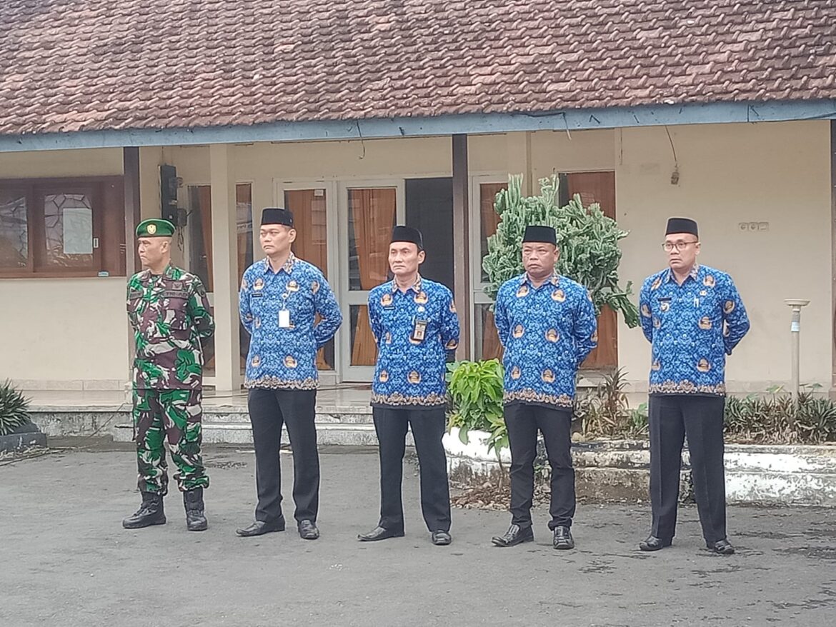 Danramil 08 / Keling Hadiri Upacara Peringatan Hari Kebangkitan Nasional ke-117 di Kecamatan Keling