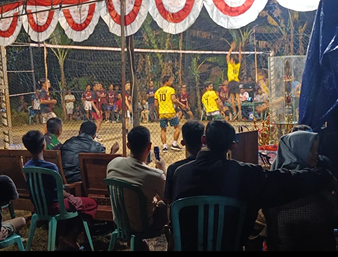 Semarak Turnamen Voli Dandim Cup TMMD ke-124 Kodim 0719 / Jepara: RW 2 dan RW 1 Berebut Juara 3