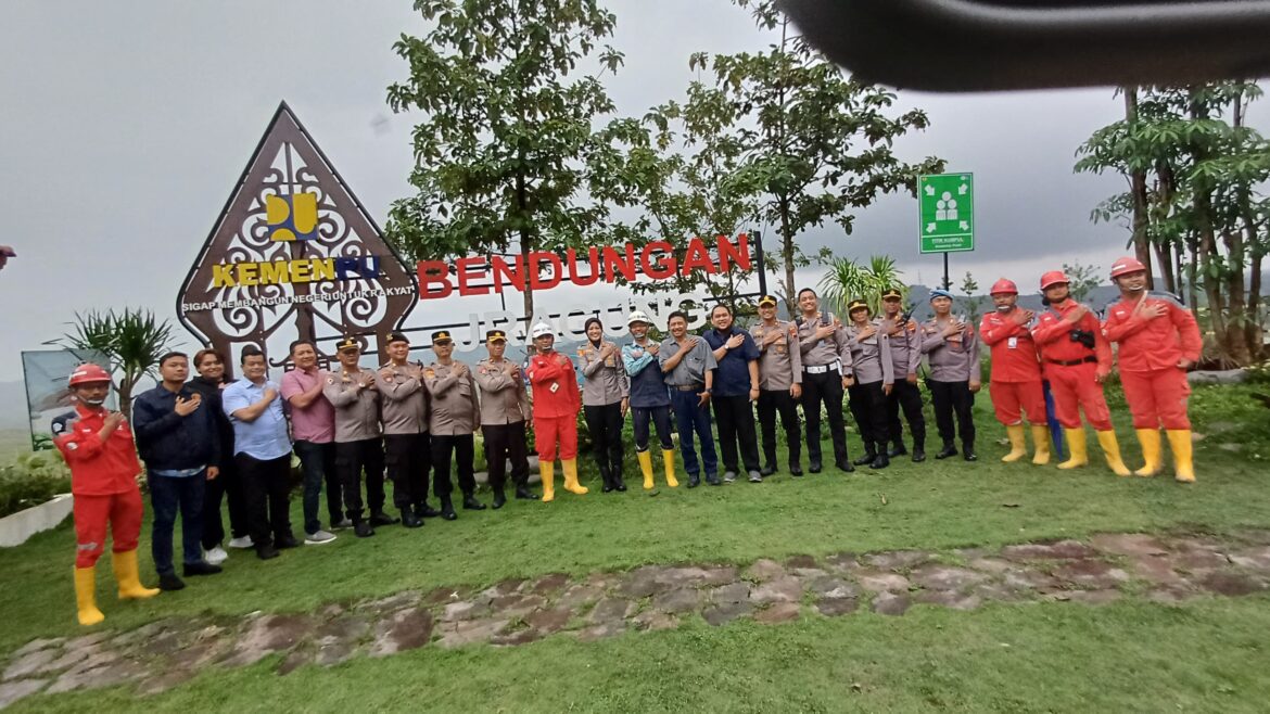 Patroli Dialogis, Kapolres Semarang Kunjungi Proyek Strategis Nasional