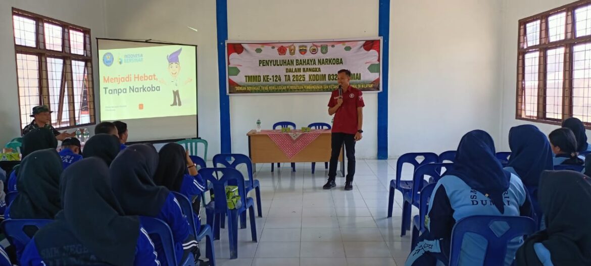 BNK Dumai bersama Satgas TMMD ke-124 Kodim 0320/Dumai Bersinergi Perangi Narkoba di Bukit Kayu Kapur