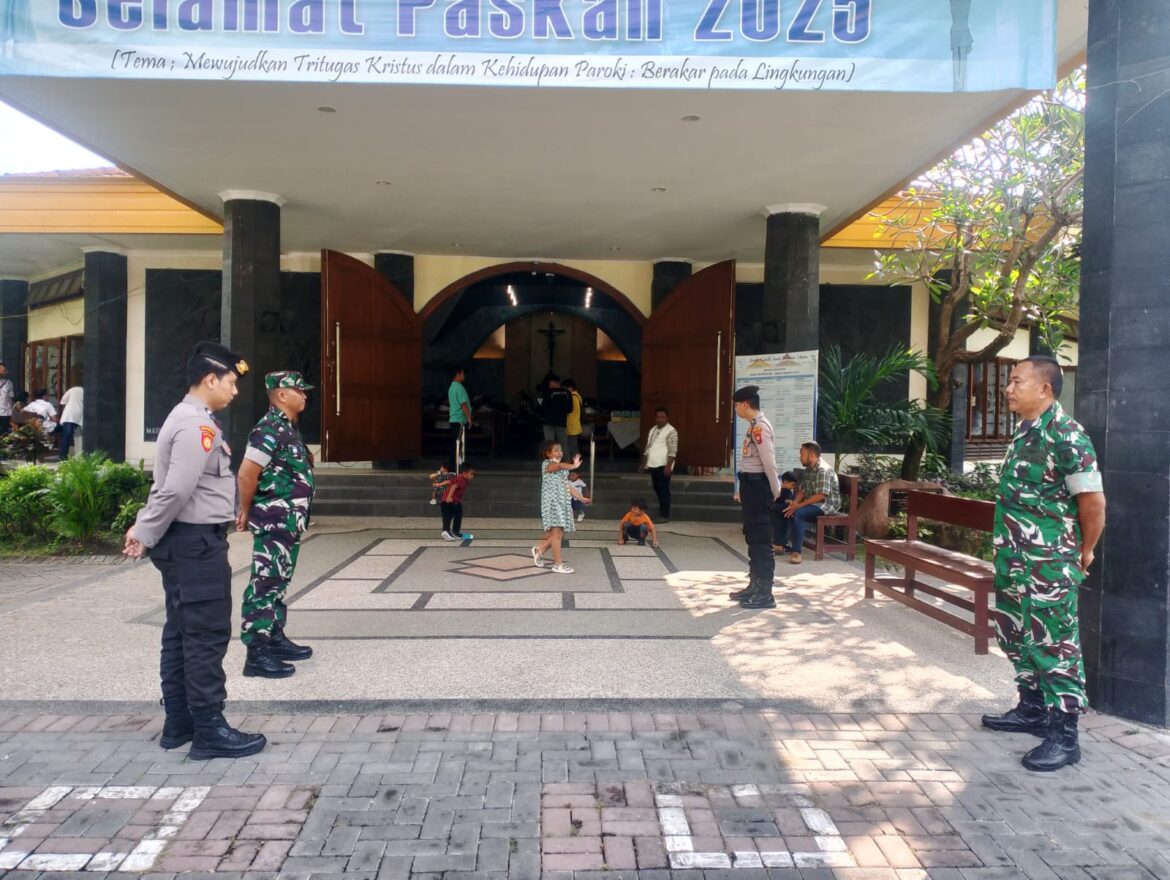 TNI-Polri Laksanakan Pengamanan Ibadah Kenaikan Yesus Kristus di Wilayah Koramil 0817/05 Kota Gresik
