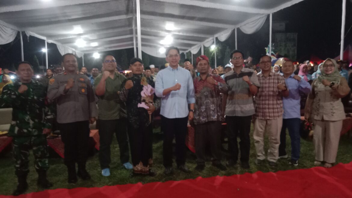 Peringati HUT Dan Bersih Desa Bumi Daya Palas Yang Ke-49 Gelar Wayang Kulit Semalam Suntuk Dengan Lakon “Bawor Bangun Deso”