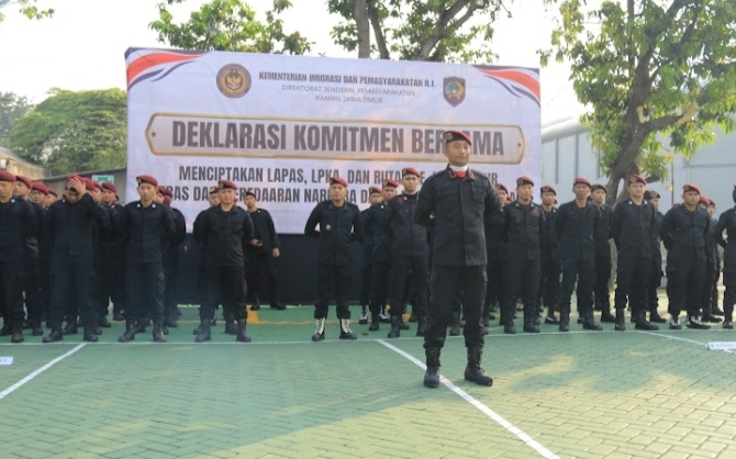 Kanwil Ditjen Pemasyarakatan Jawa Timur Deklarasikan Komitmen Bersama Wujudkan Lapas dan Rutan Bersih dari Narkoba dan HP Ilegal