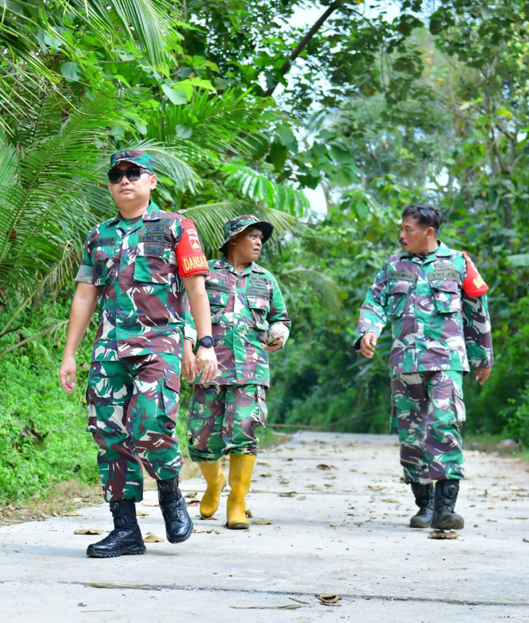 Gebrakan TMMD Jepara! 1.490 Meter Jalan Cor Beton Selesai, Dandim 0719 / Jepara Tinjau Langsung