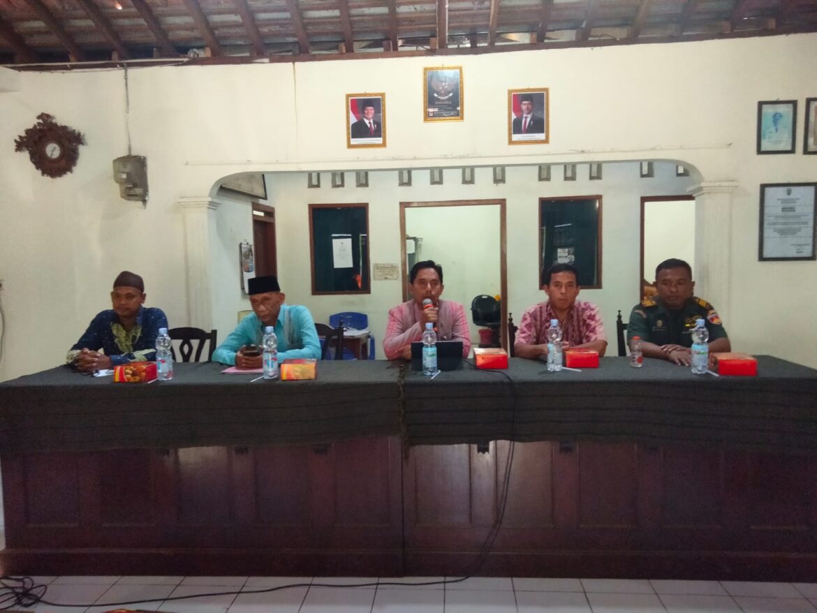 Danramil 03 / Batealit Hadiri Rapat Koordinasi Persiapan Lomba Posyandu Tahun 2025 di Desa Raguklampitan
