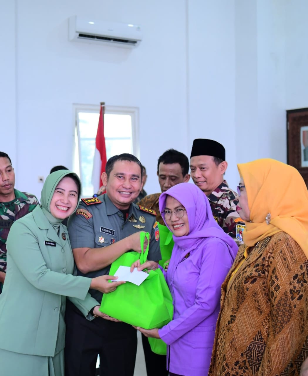 Kodim Berbagi: Ketika Hati Seorang Prajurit Bicara