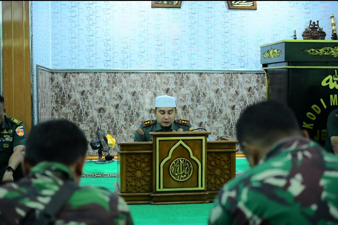 Dandim Letkol Arm Khoirul Cahyadi. S. E., Pimpin Spirit Rohani Prajurit Lewat Yasinan Rutin