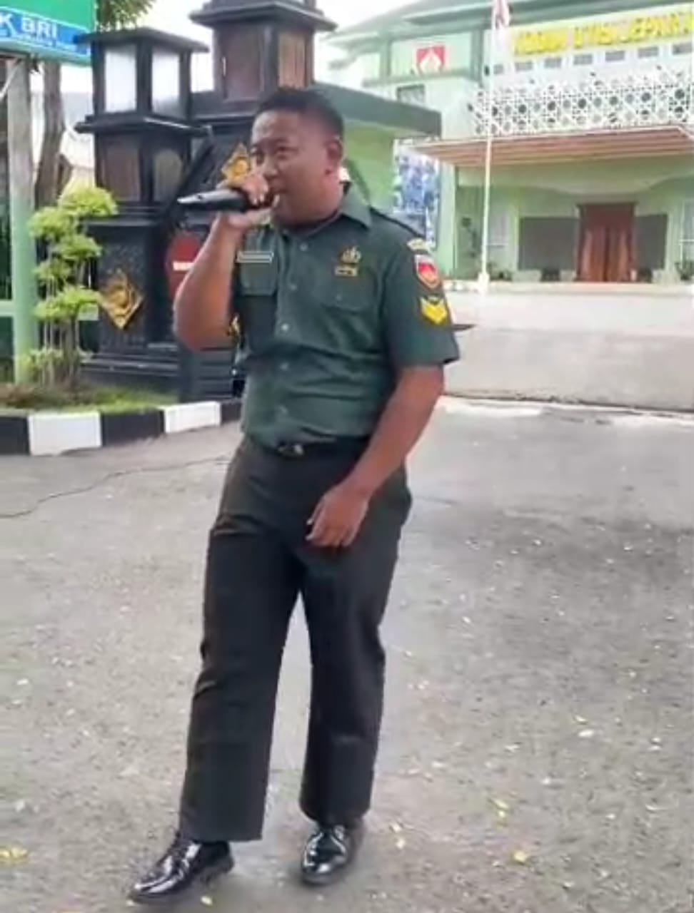 Kartonyono Menggema di Ulang Tahun Ketua Persit Jepara, Denny Caknan? Bukan, Ini Dani Caknan dari Kodim!